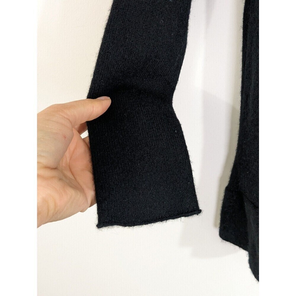 Velvet Graham & Spencer 100% Cashmere Black Turtleneck Sweater Slouchy Relaxed - Picture 2 of 8